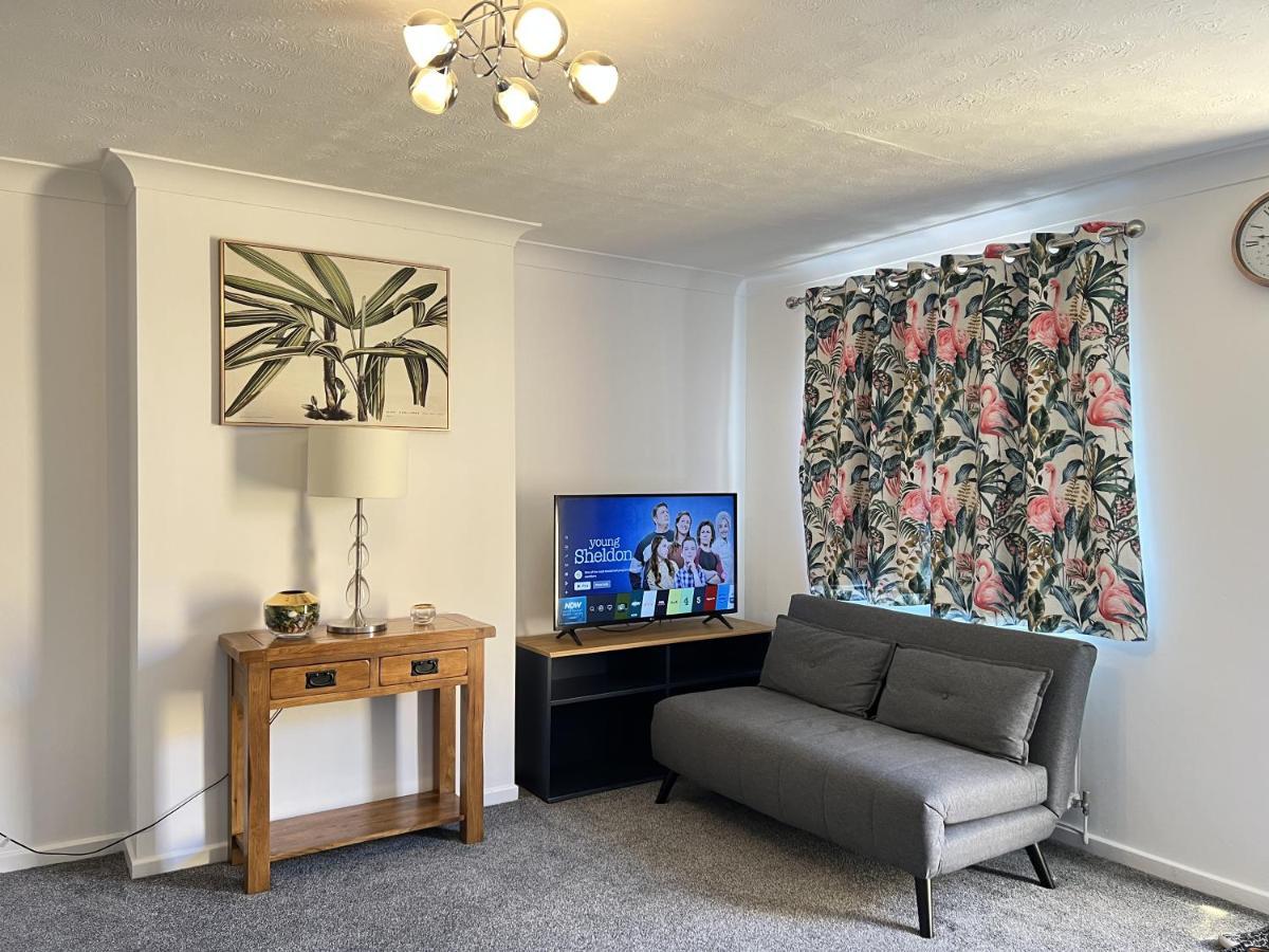 Modern 2 Bed Townhouse Just Outside City Walls With Free Private Parking York Eksteriør bilde
